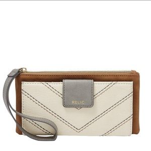 NWT Relic by Fossil Wristlet Wallet